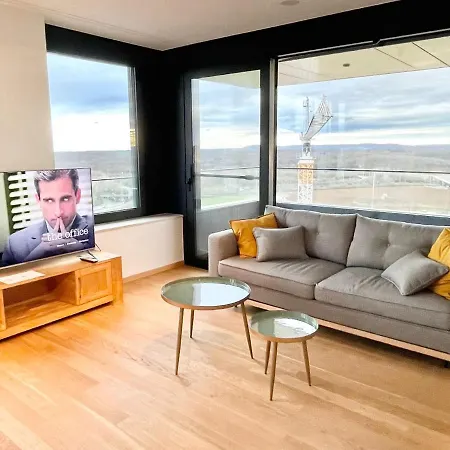 Luxury 1 Bedroom In Heart Of Cloche D'or, Spa, Gym, Terrace & Parking-23 Apartment *