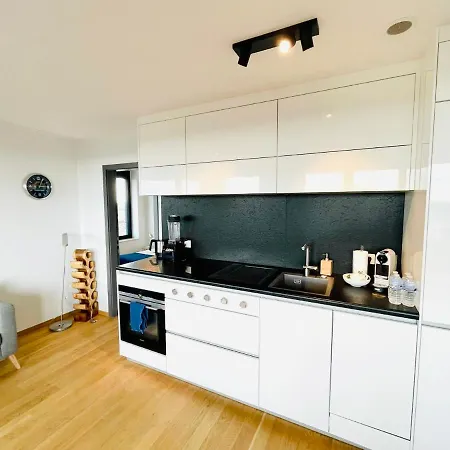 Luxury 1 Bedroom In Heart Of Cloche D'or, Spa, Gym, Terrace & Parking-23 *